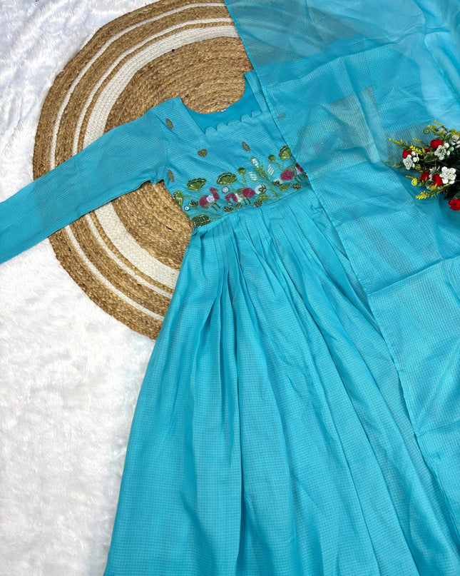 Gown with dupatta set